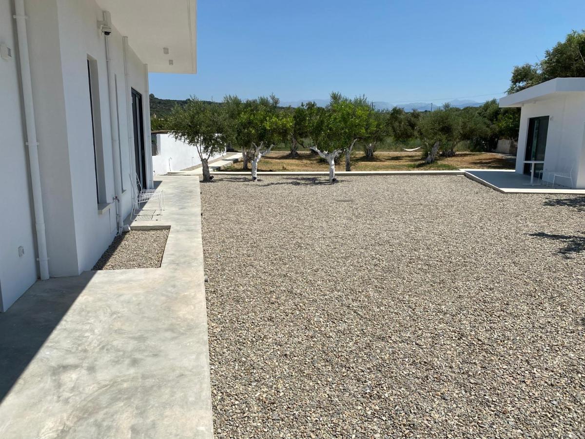Lefko Apartments Tavronitis  Luaran gambar
